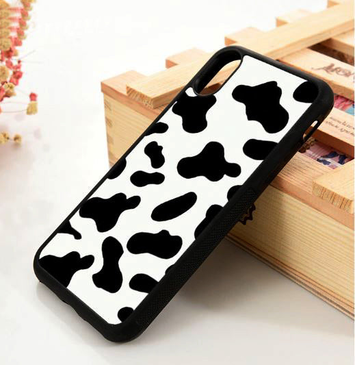 Moo Case for iPhones