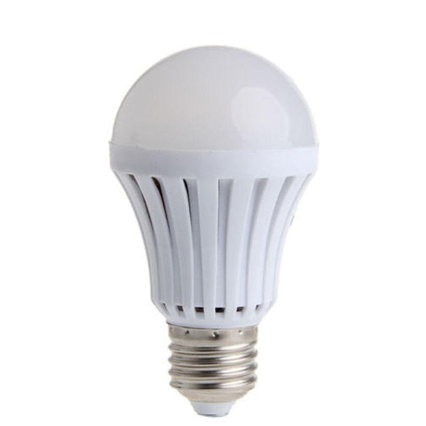 Lifesaver Intelligent Emergency Bulb