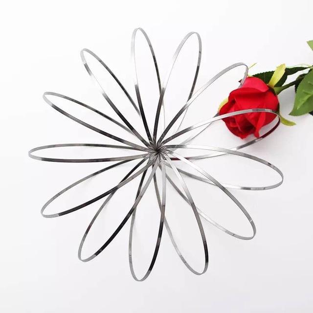 Magic Flow Ring - The Amazing Interactive Kinetic Toy | BuzzShoppers